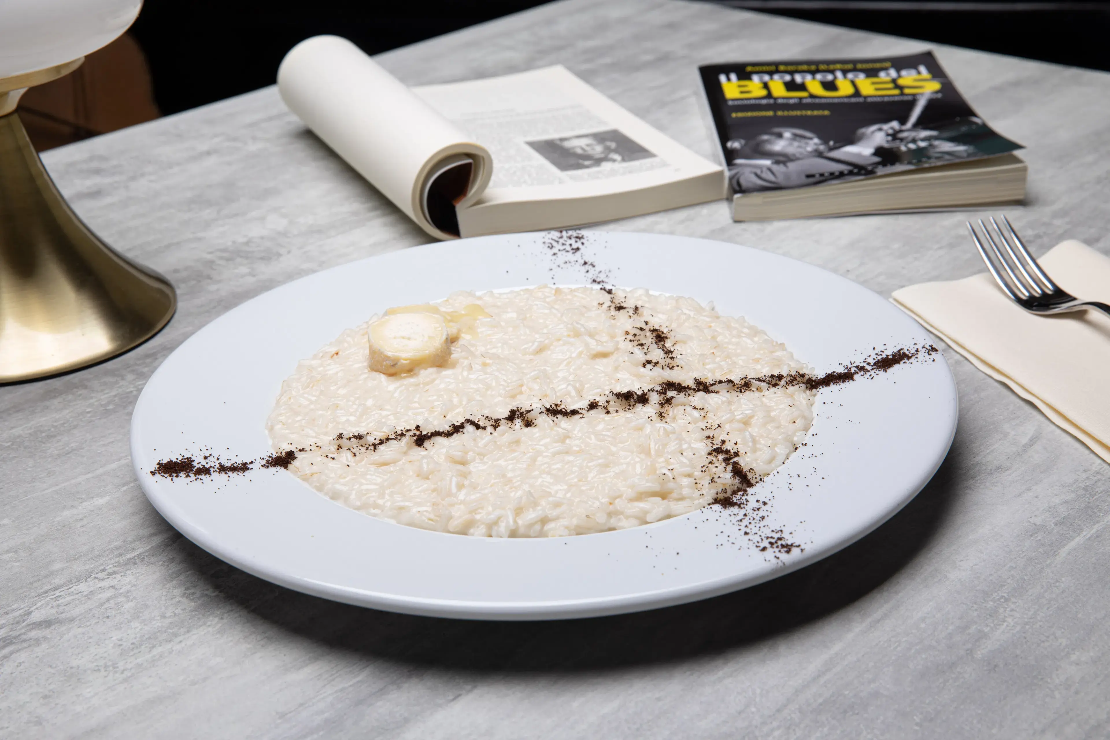 Risotto allo stravecchio di Montevecchia e Polvere di caffè