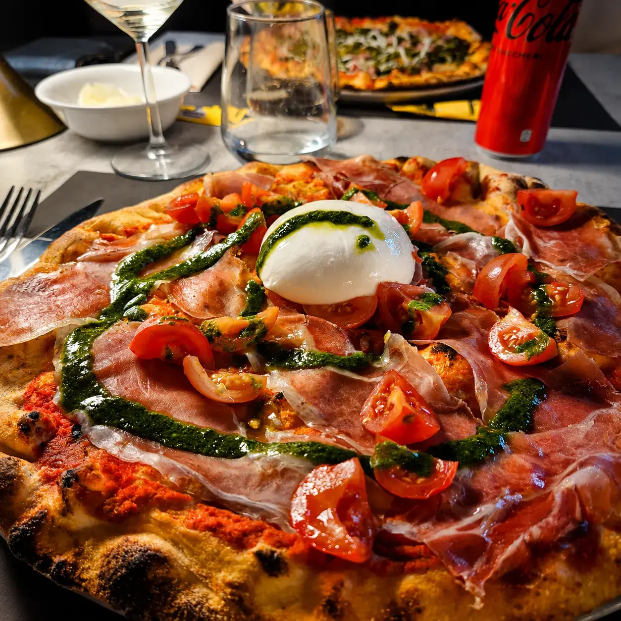 Pizza burratina artigianale del Boogie Bistrot