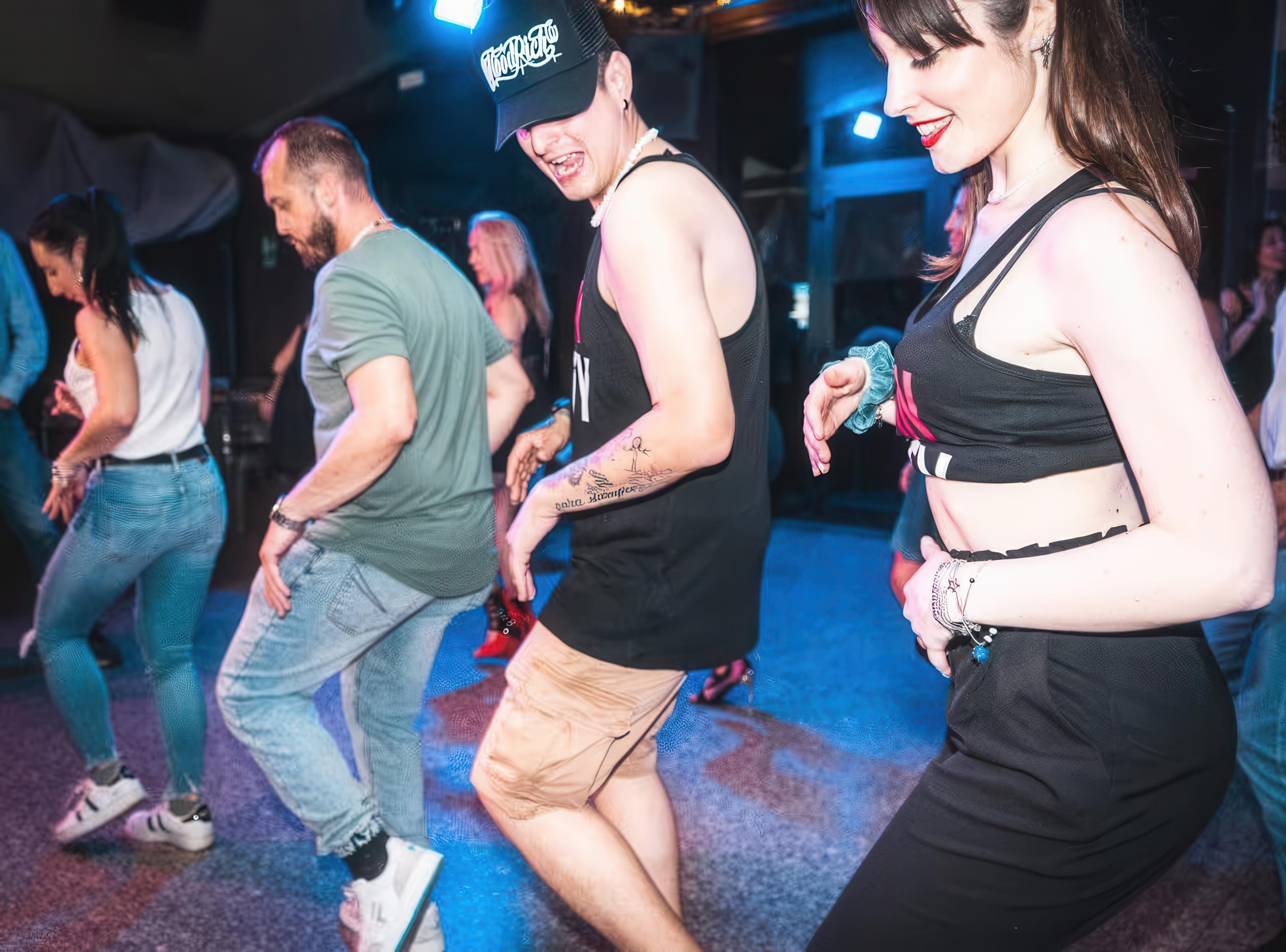 Immagine di balli di gruppo latino americani