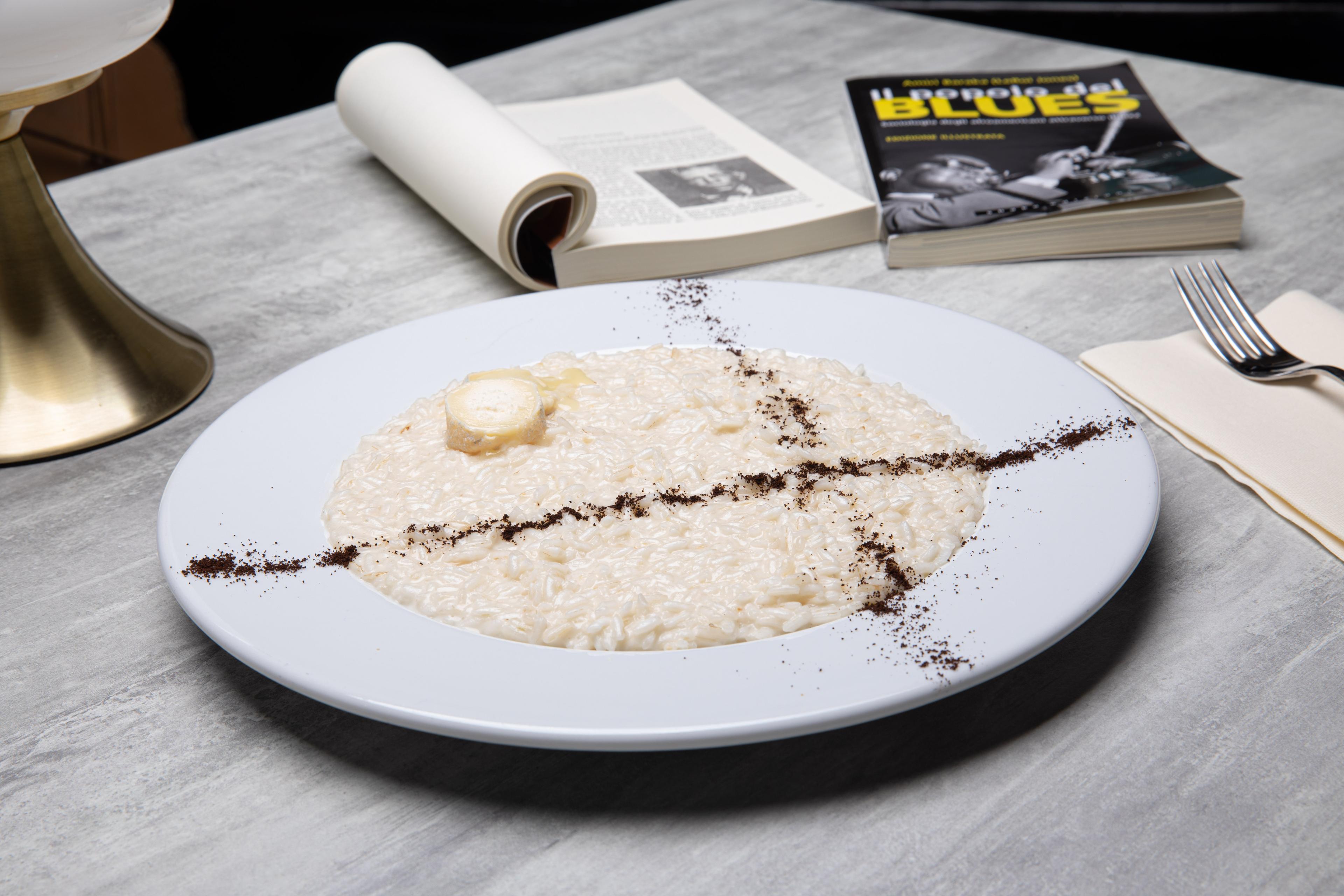 Risotto allo Stravecchio d Montevecchia e polvere di caffè